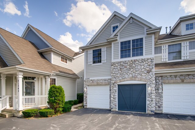 Building Photo - 21345 Windy Hill Dr