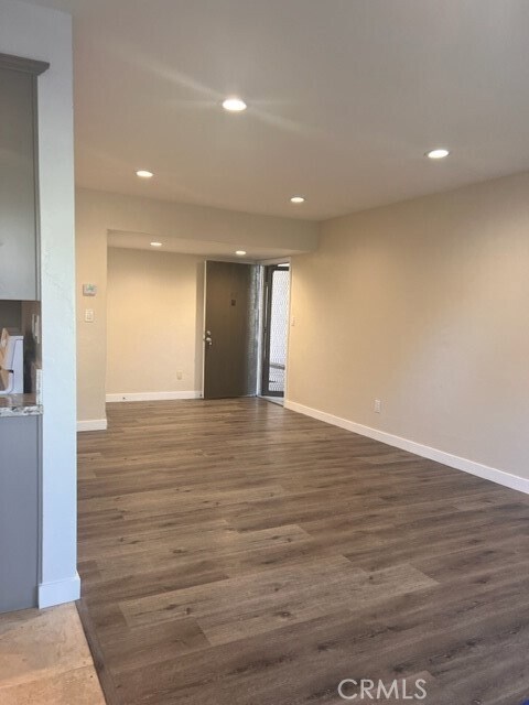 Foto del edificio - 1210 W Lambert Rd