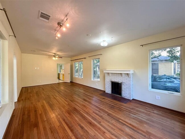 Foto del edificio - 3100 Wheeler St