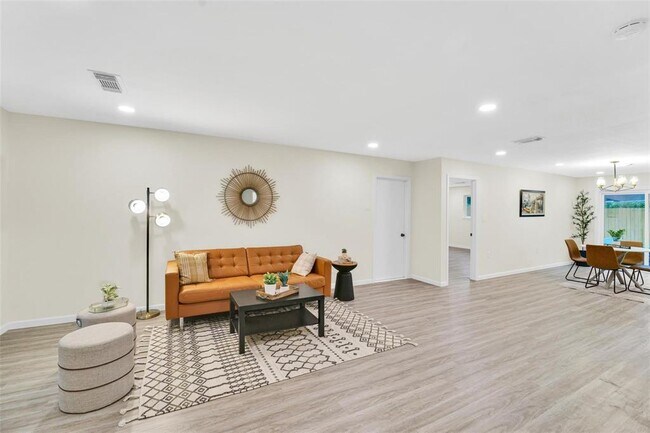 Building Photo - 9714 Blankenship Dr