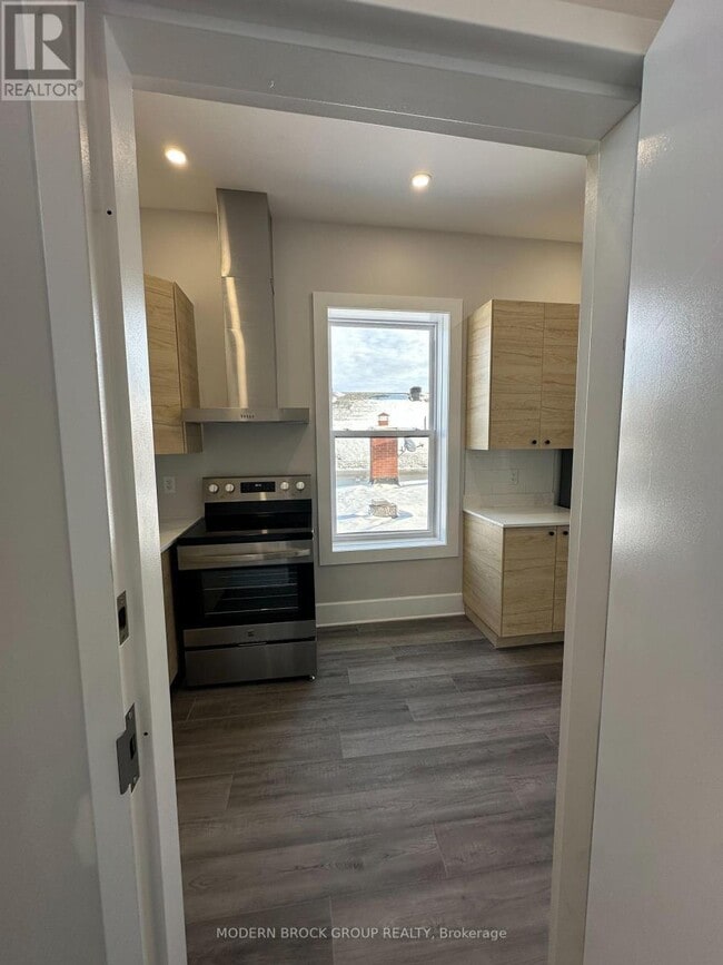 Photo du bâtiment - 4 Water St