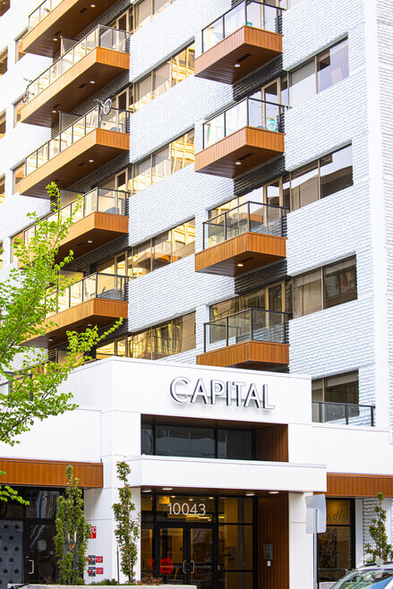 Building Photo - Capital Apartments