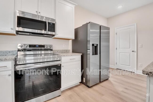 Foto del edificio - 2466 E 21st St