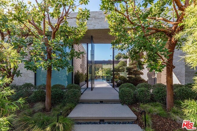 Building Photo - 1335 Carla Ln