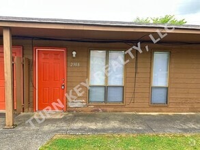 Building Photo - 2308 Grayson Valley Cir