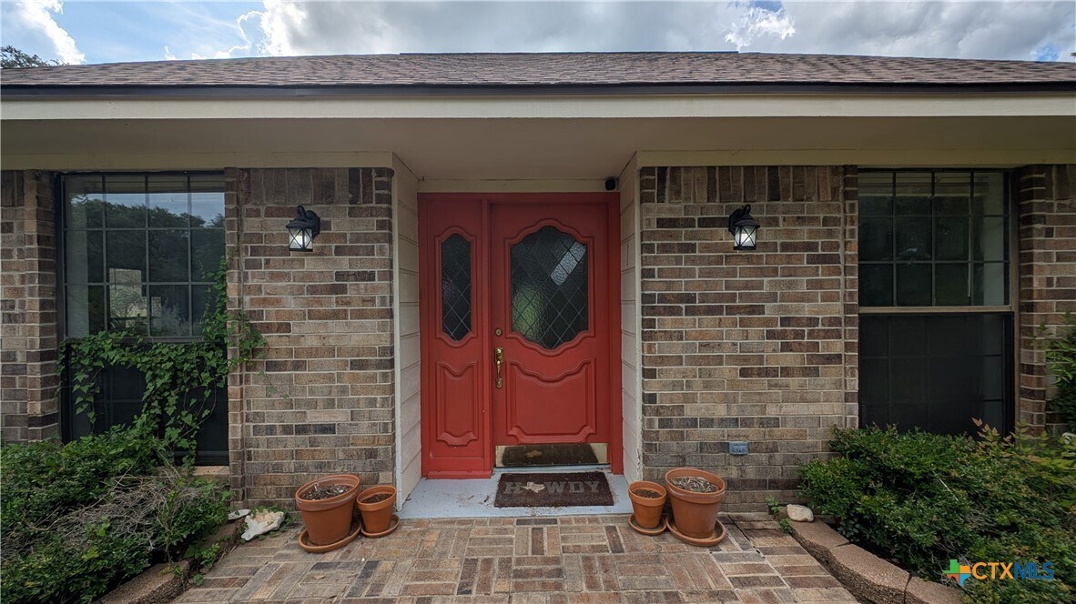 Foto principal - 2738 Oak Haven