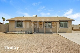 Building Photo - 4322 E Grove St