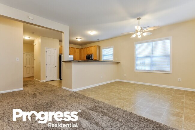 Building Photo - 82 Willowbrook Cir