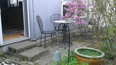 Building Photo - 145 Anderson St