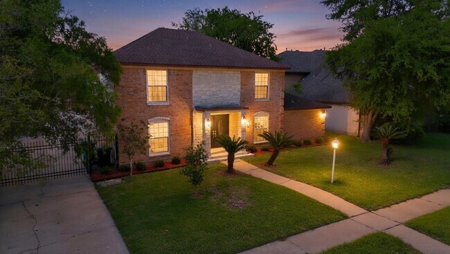 Foto del edificio - 7914 Oakington Dr