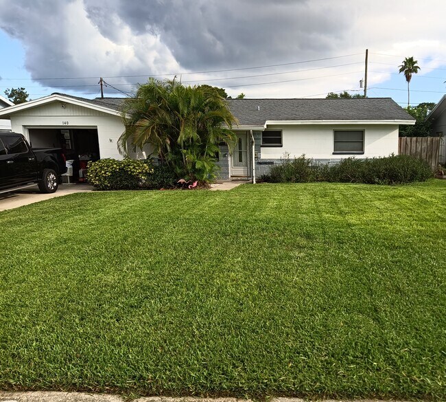 Photo - 140 87th Ave N House