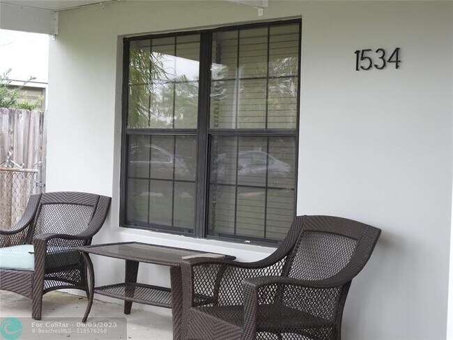 Foto del edificio - 1534 SW 10th Ave