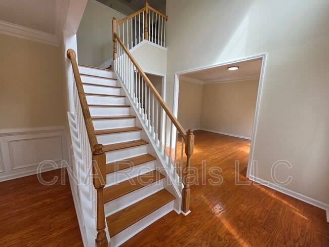 Building Photo - 1713 Paramore Pl NE
