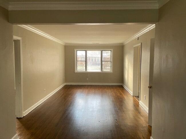Building Photo - 4280 Emily Ave