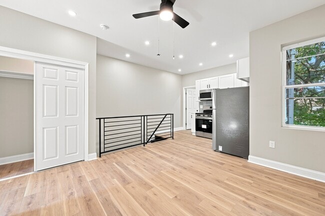 Building Photo - 872 N 46th St