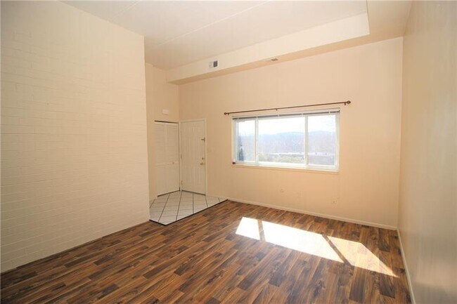Foto del edificio - 117 Rivermont Ct