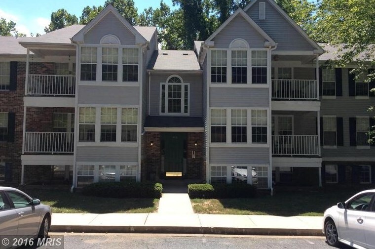 Primary Photo - 1006 Markham Ct