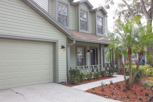 Building Photo - 3824 Hanover Hill Dr