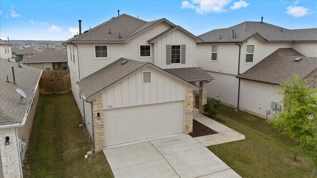 Building Photo - 219 Baron Creek Trail