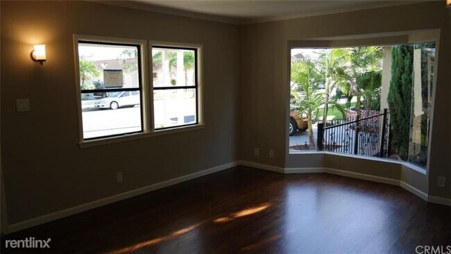 Foto del edificio - 2 br, 1 bath House - 6106 Easton St