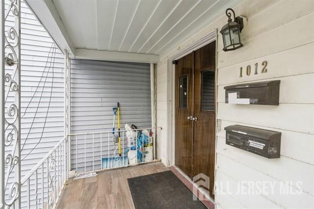 Foto del edificio - 1012 Paterson Plank Rd