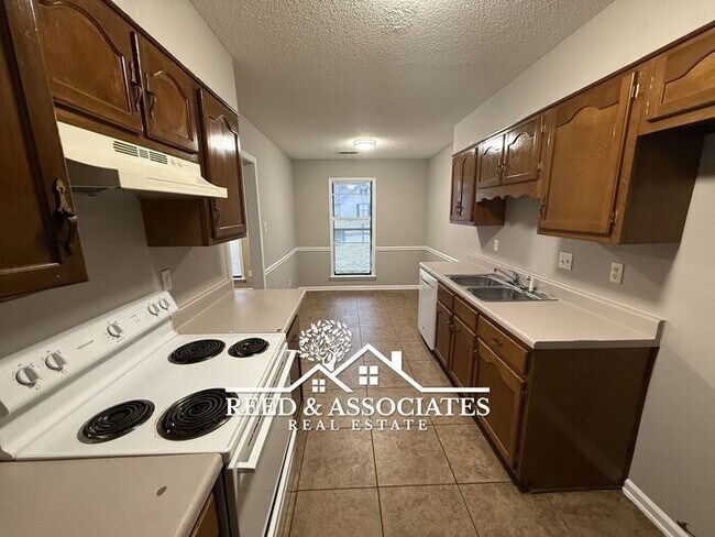 Foto del edificio - Charming Home Located in Quiet Cove!