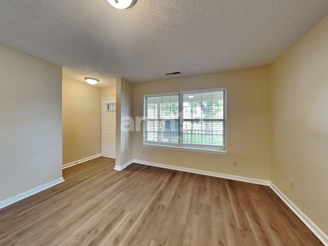 Building Photo - 11256 Harrington Ln