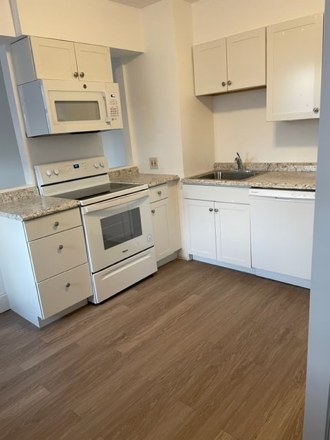 Building Photo - 262 Boston Tpke