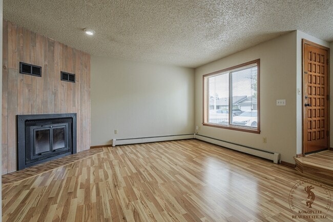 Foto del edificio - 1305 Wellington Ave