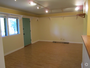 Building Photo - 2929 Selena Dr