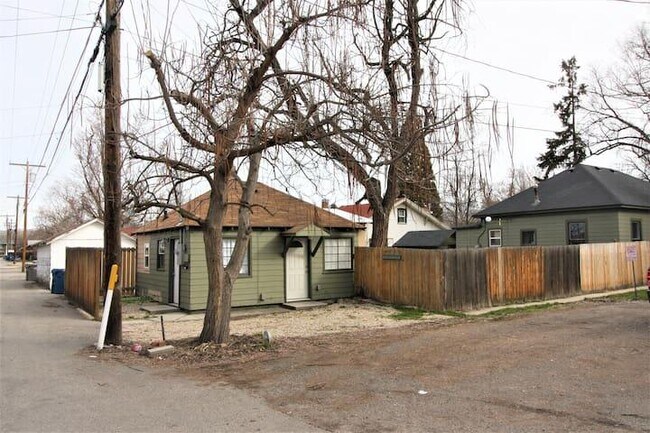 Building Photo - 1211 1/2 S. Leadville, Boise, ID  83706