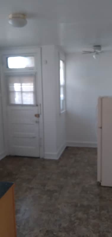 Foto del edificio - 3243 N Lockwood Ave