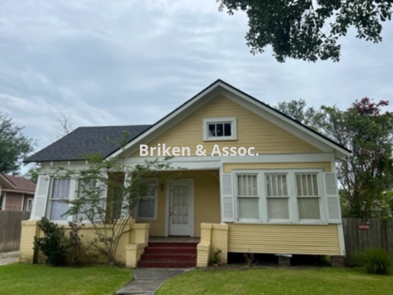 817 Clarence St, Lake Charles, LA 70601 House Rental in Lake Charles