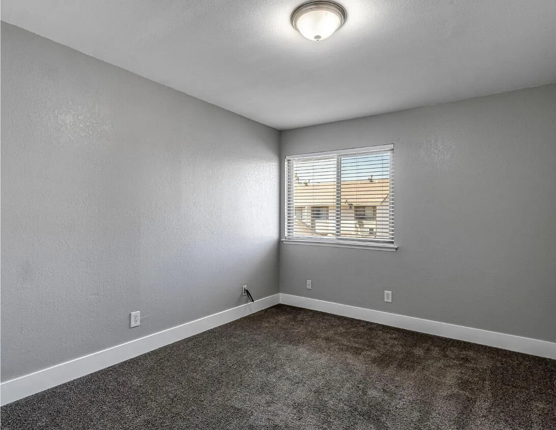 Foto del edificio - 4676 E Alamos Ave