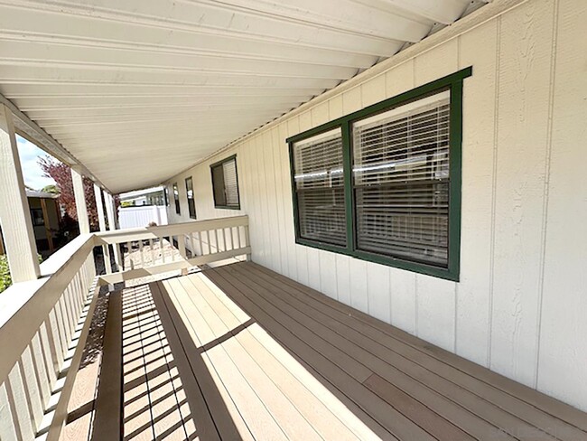 Building Photo - 5330 Don Miguel Dr