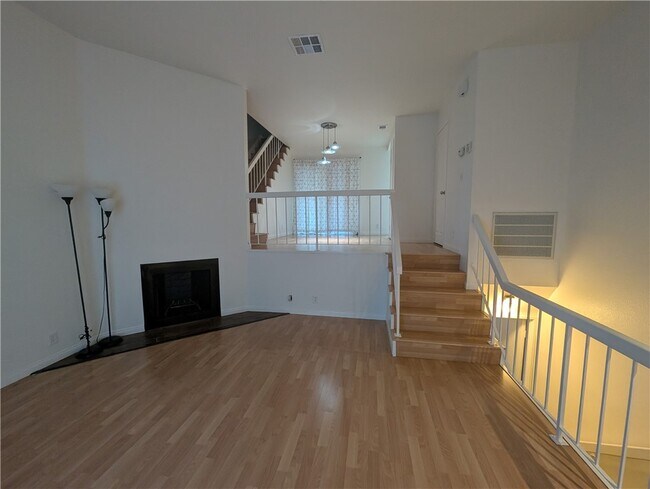 Building Photo - 13990 Ramhurst Dr