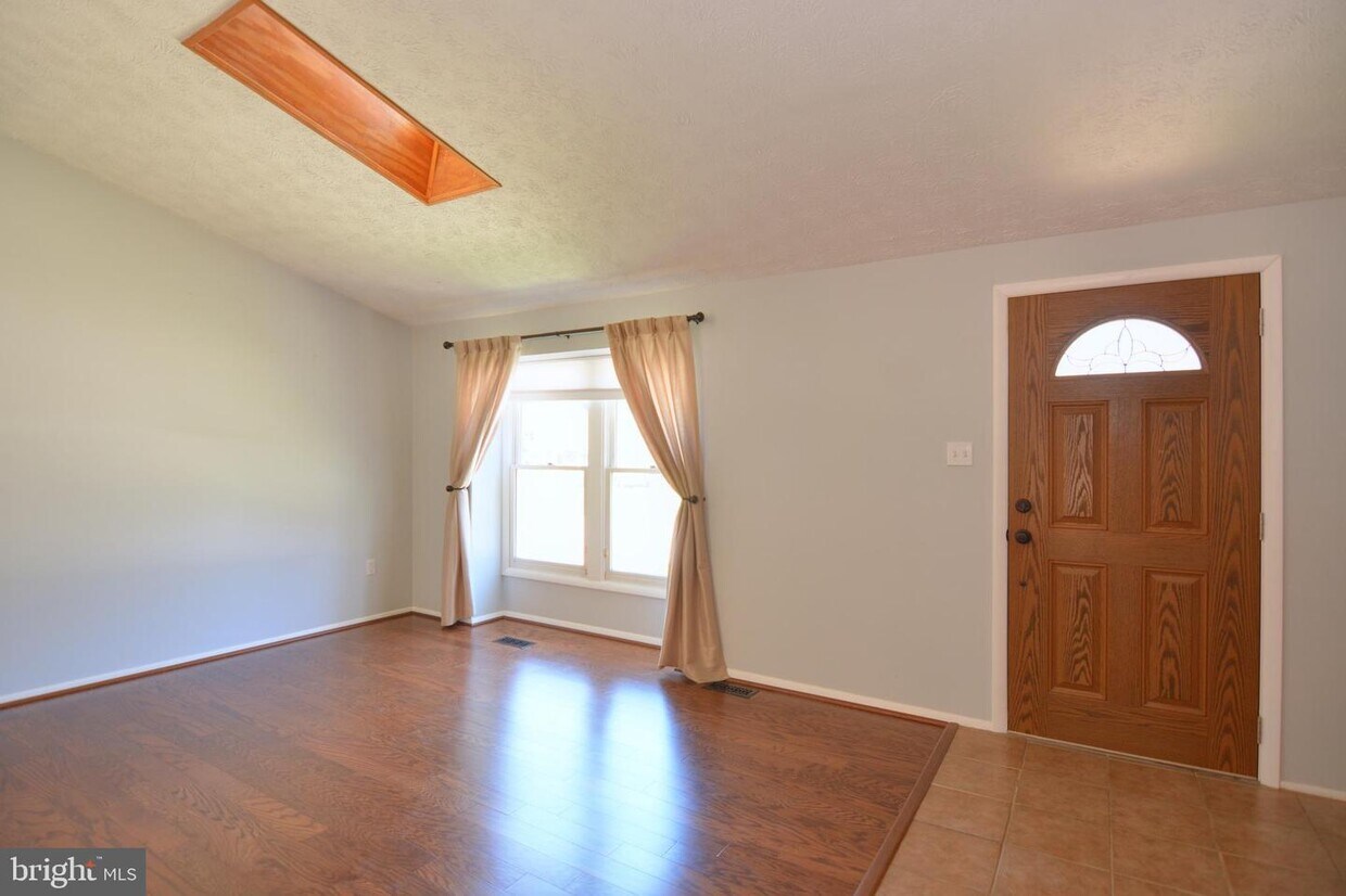 8716 Clemente Ct, Jessup, MD 20794 House for Rent in Jessup, MD