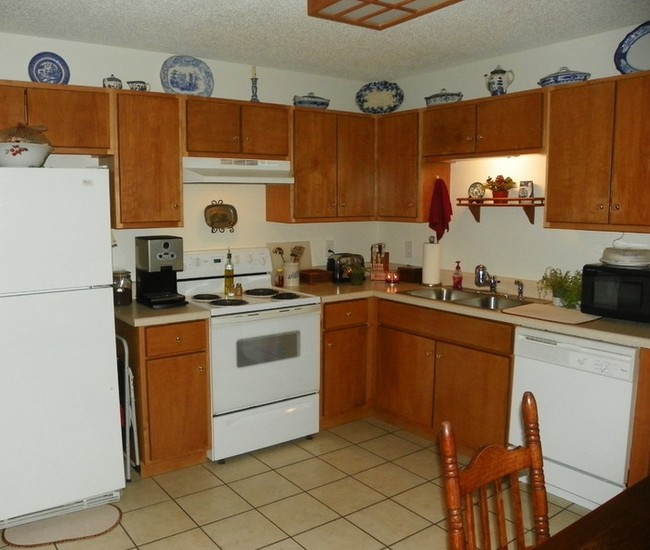 Kitchen - Middleton Boulevard