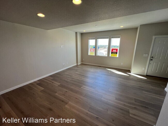 Building Photo - 3 br, 3 bath House - 6271 Veranda Vw