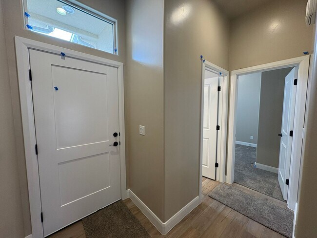 Foto del edificio - Townhome in Hurricane