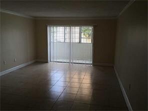 Foto del edificio - 1555 W 44th Pl