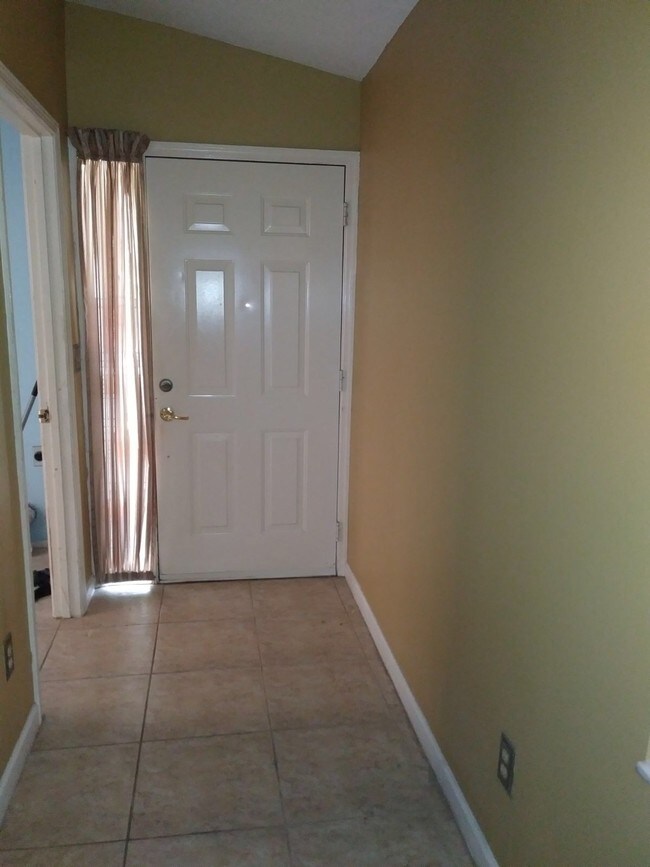 3940 Magnolia Lake Ln, Lockhart, FL 32810 House Rental in Lockhart