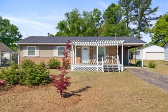 Building Photo - 1644 Inverness Dr