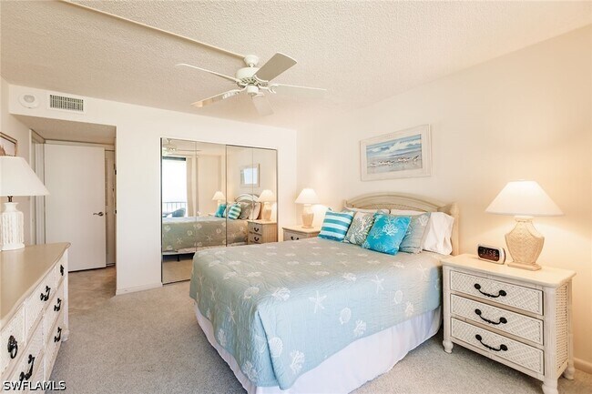 Foto del edificio - 260 Seaview Ct