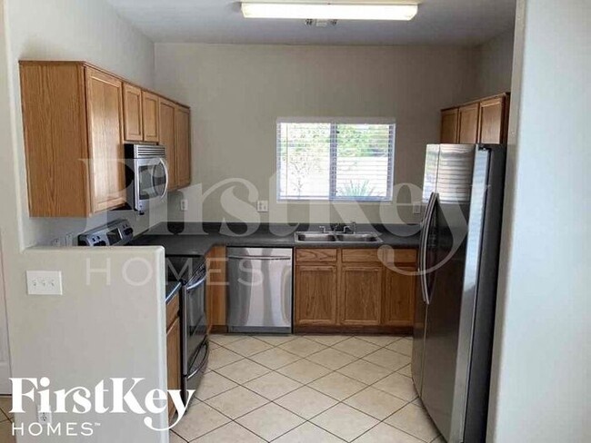 Foto del edificio - 30252 N Desert Willow Blvd
