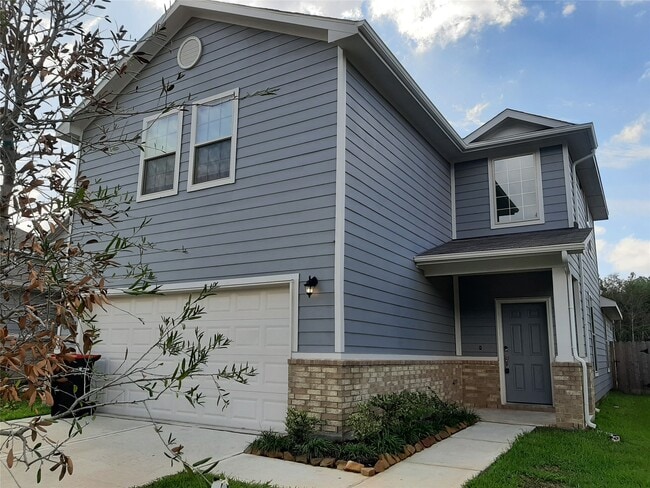 Building Photo - 16568 Moss Ln