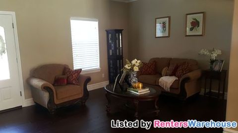 Foto del edificio - 301 Wesley Ridge Dr