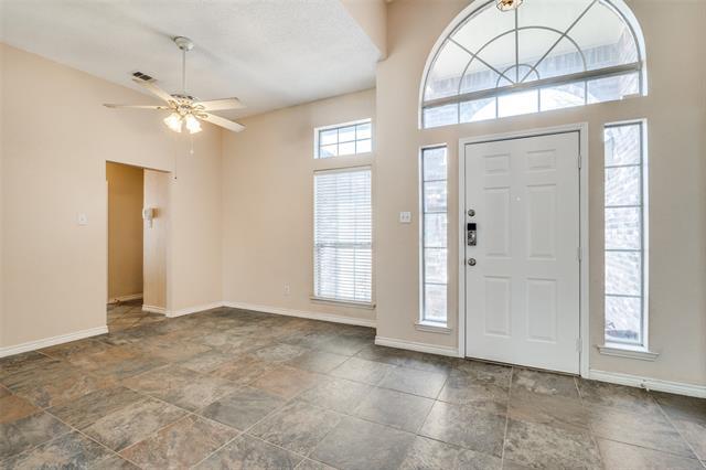 Foto del edificio - 3729 Sycamore Ln