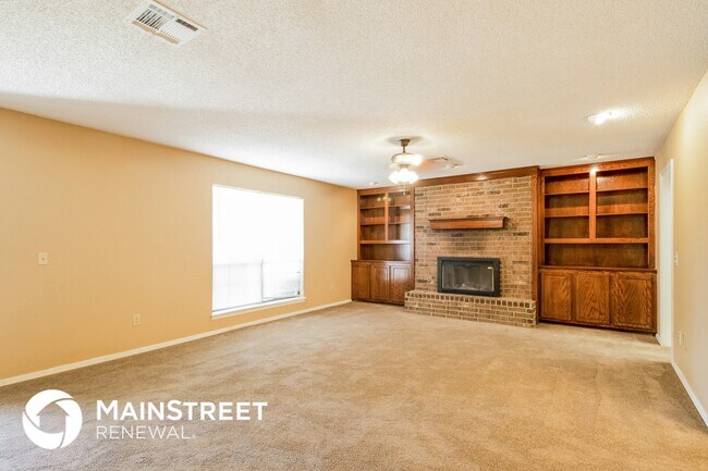 Foto del edificio - 10301 S Fairview Dr