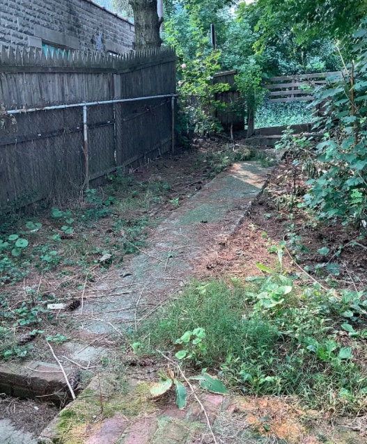 Building Photo - 1323 W Norwegian St